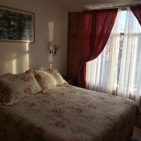 Hostal Benavente ปวยร์โตมอนต์ ภายนอก รูปภาพ