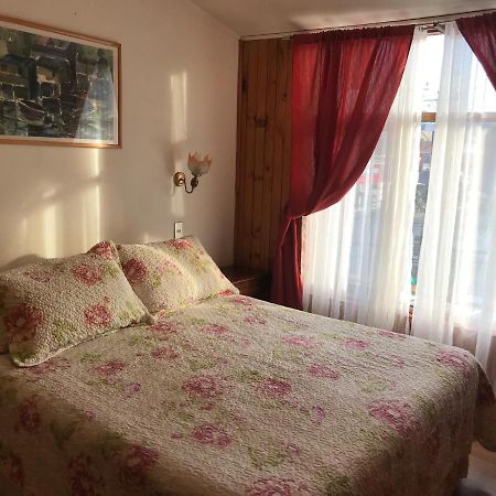 Hostal Benavente ปวยร์โตมอนต์ ภายนอก รูปภาพ