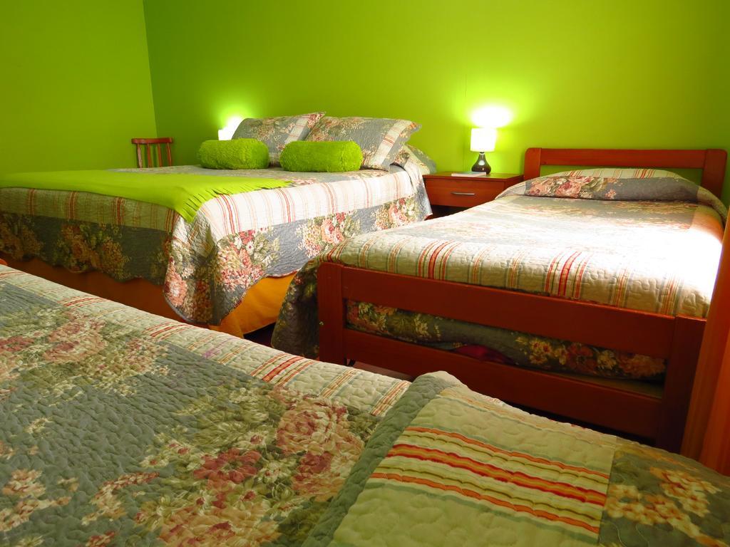 Hostal Benavente ปวยร์โตมอนต์ ภายนอก รูปภาพ